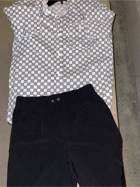 2 piece Boys Vans shirt & Sonoma  Elastic-Waist Shorts